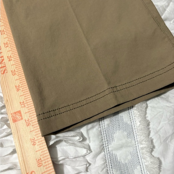 Woman’s Athleta Nylon Tan Cargo Pants. 
Zipper, snap waist and drawstring. - Picture 15 of 16